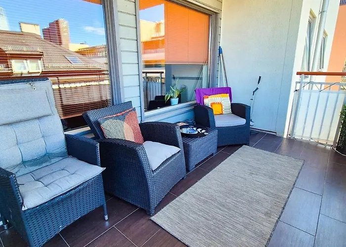 Charm & Balcony In